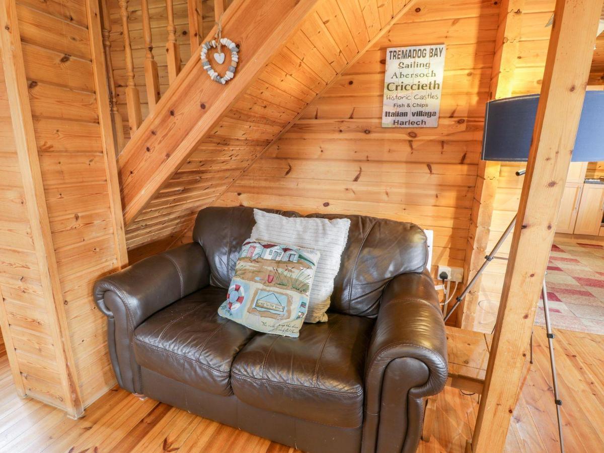 Sun View Lodge Llanbedr  Extérieur photo