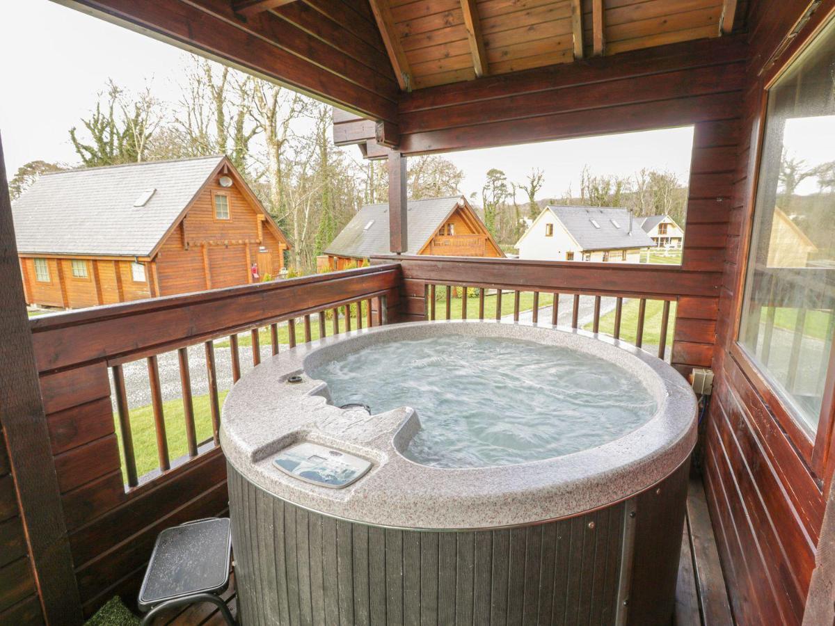 Sun View Lodge Llanbedr  Extérieur photo