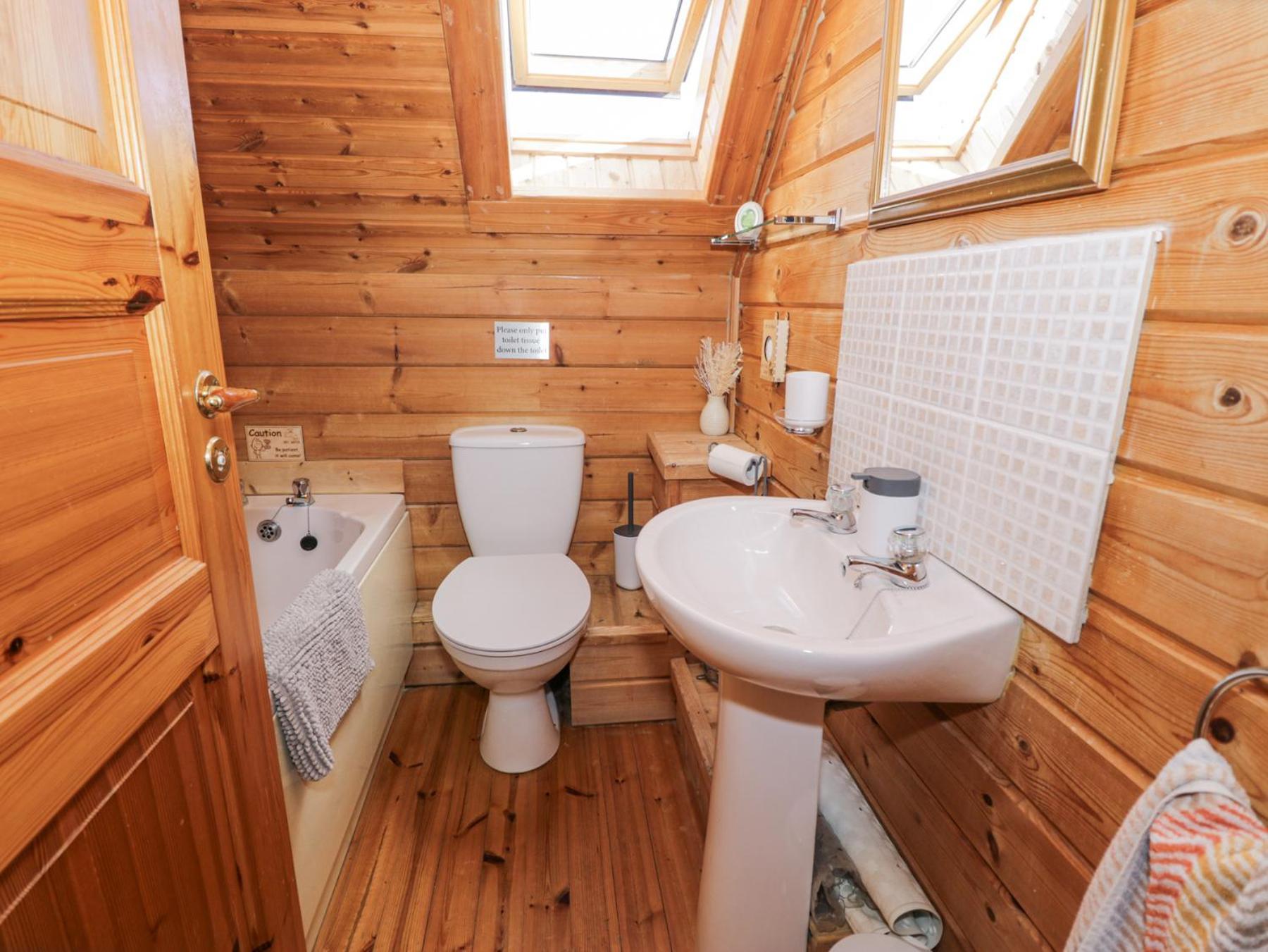 Sun View Lodge Llanbedr  Extérieur photo